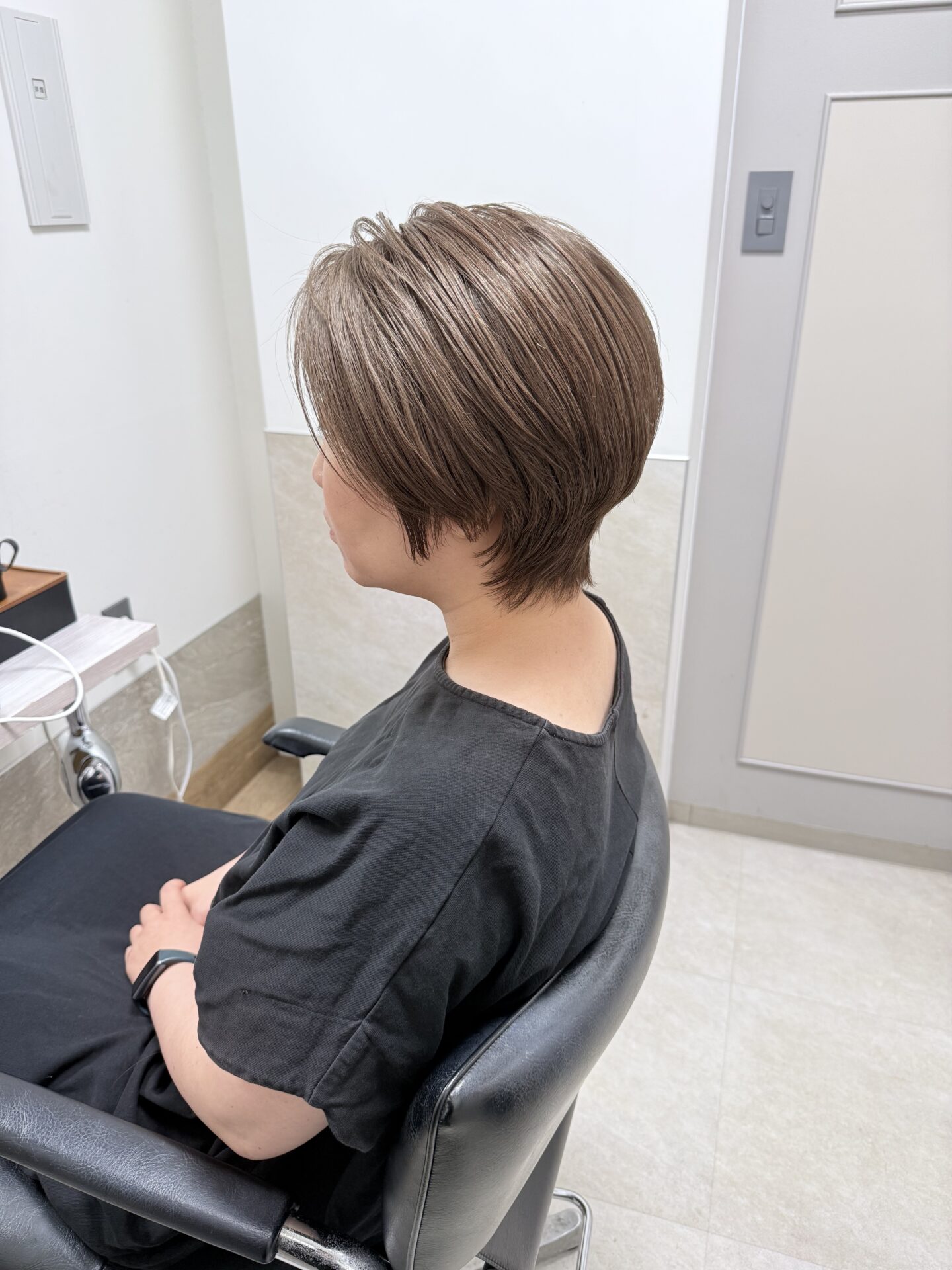 白髪率80%のカラーとショート（1枚目）｜GO TODAY SHAiRE SALON福岡天神店