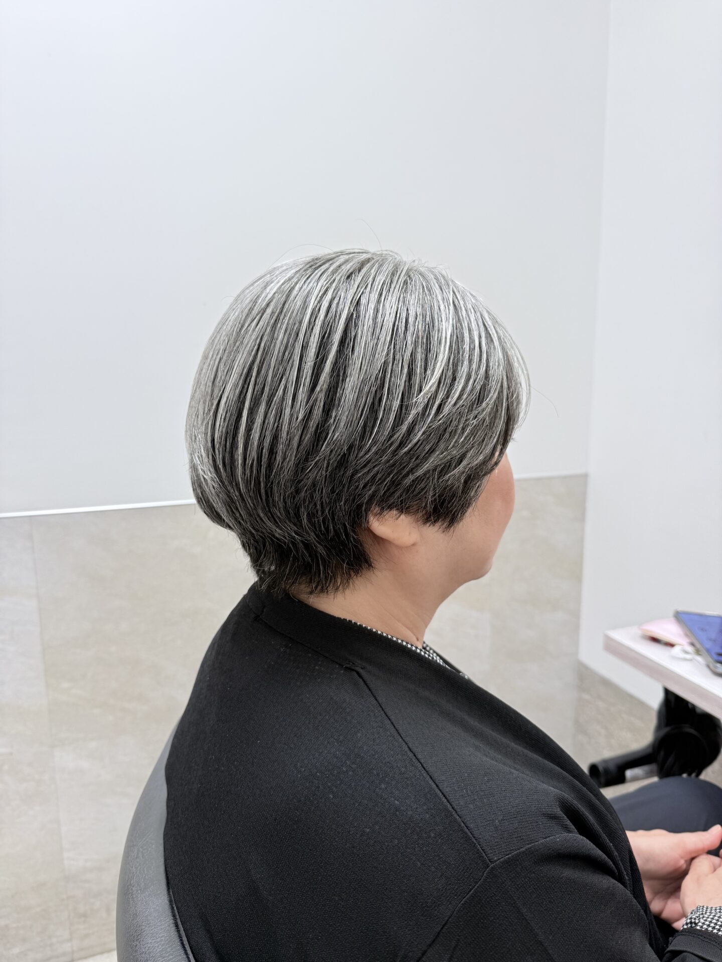 染めるのをやめても周りから褒められる（1枚目）｜GO TODAY SHAiRE SALON福岡天神店