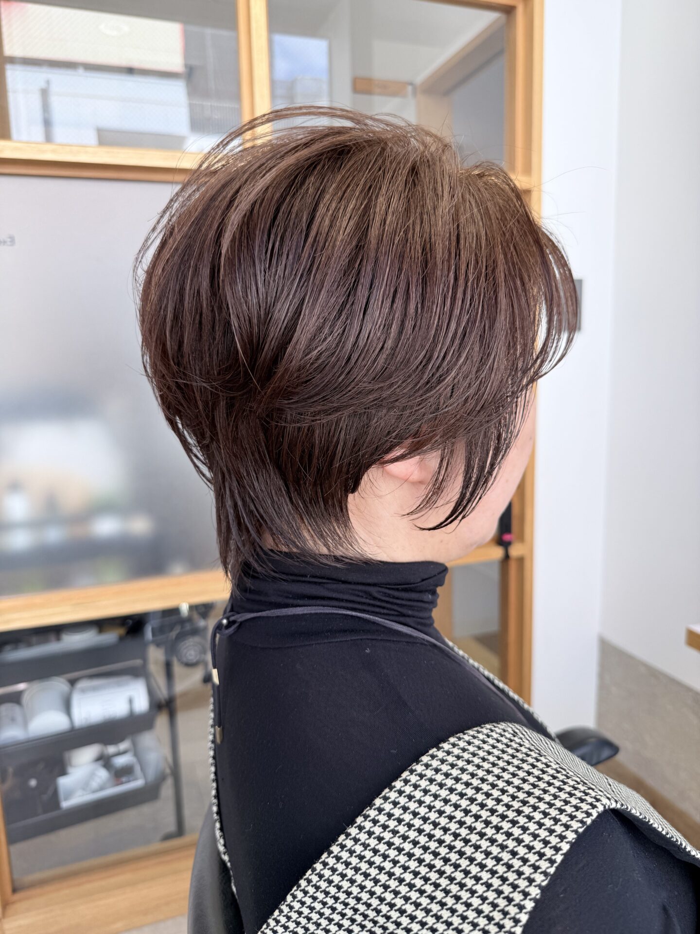 大人ショートヘア（3枚目）｜GO TODAY SHAiRE SALON福岡天神店